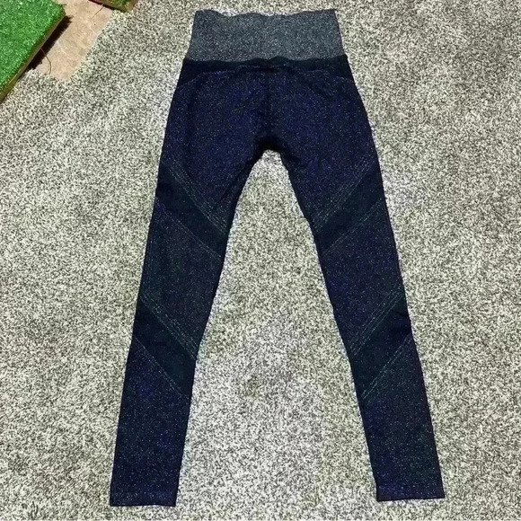Athleta Twilight Tights Womens Size Small Navy/Silver Seamless High Rise Gym - Picture 9 of 9